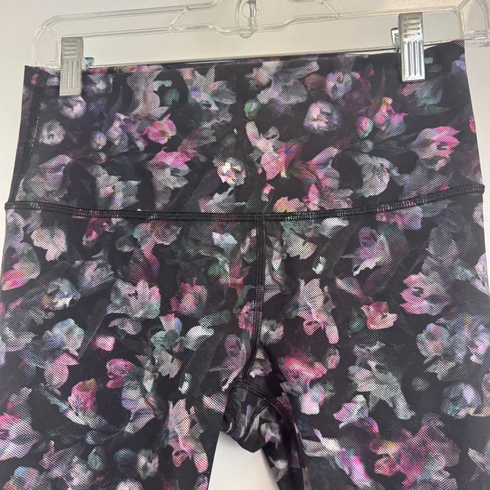 Lululemon Floral Print High Rise 7/8 Crop Leggings Multi‎ Color Womens Size 8